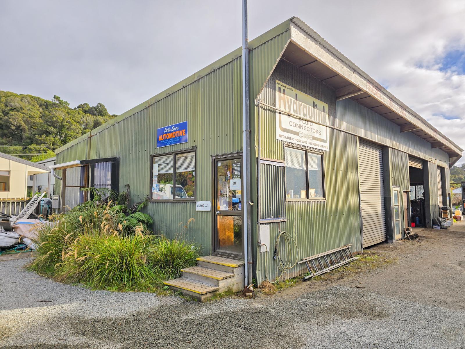 Workshop building at 14 Ayr Street, Halfmoon Bay, Stewart Island - freehold mechanical workshop and business for sale