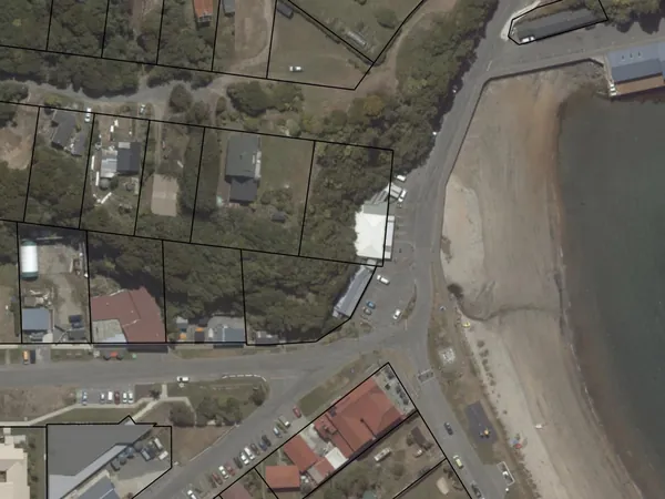 22 and 24 Main Road, Stewart Island - photo 15