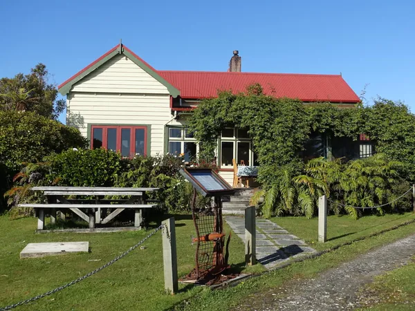 36 Kamahi Road, Stewart Island - photo 1